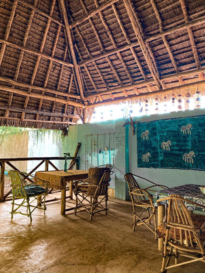 Mawingu Lodge 키짐카지 외부 사진