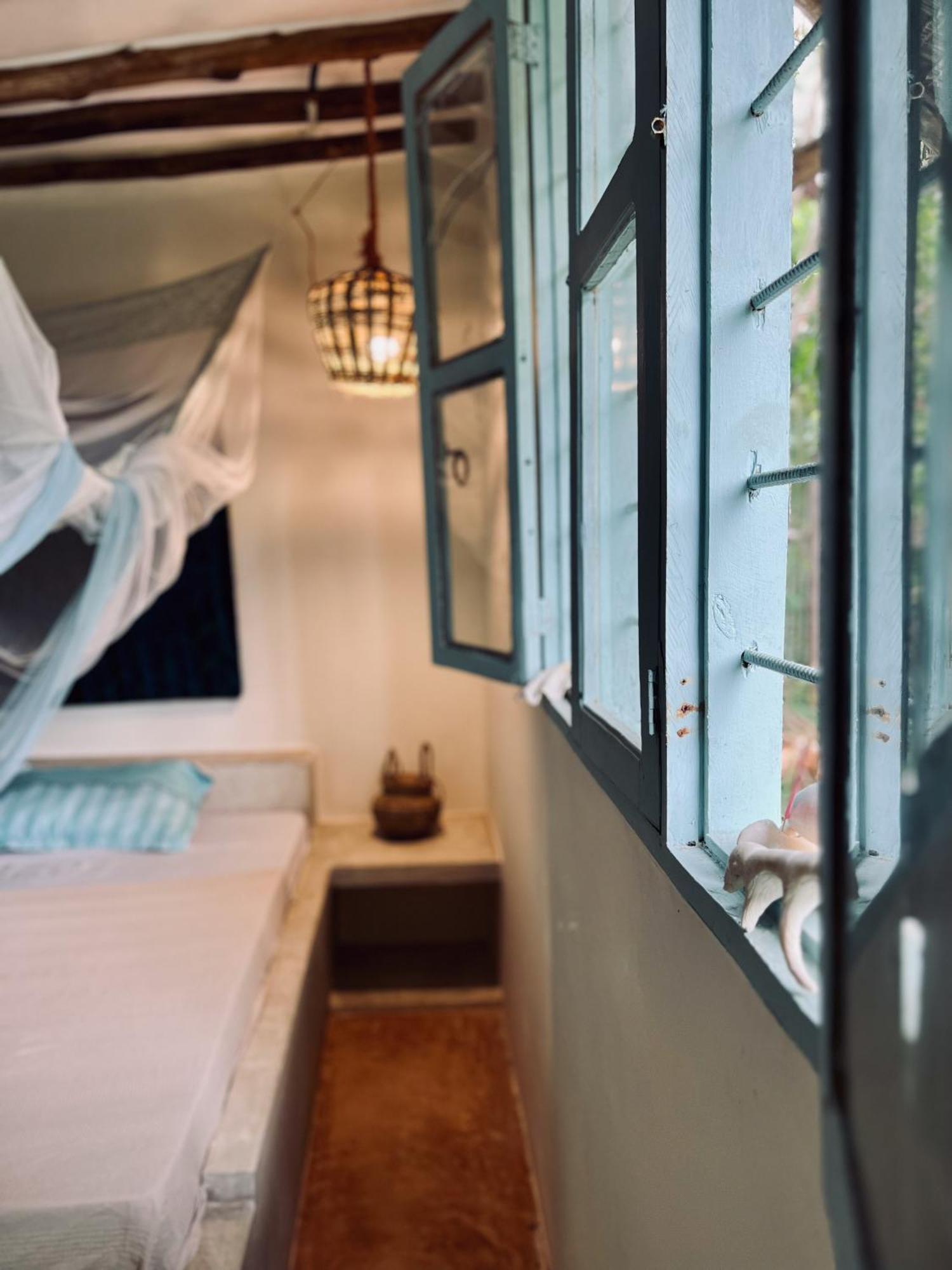 Mawingu Lodge 키짐카지 외부 사진