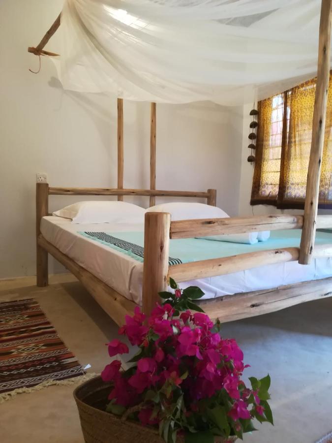 Mawingu Lodge 키짐카지 외부 사진